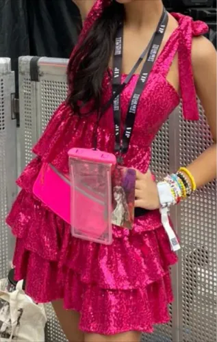 Vestido Pink de paetê