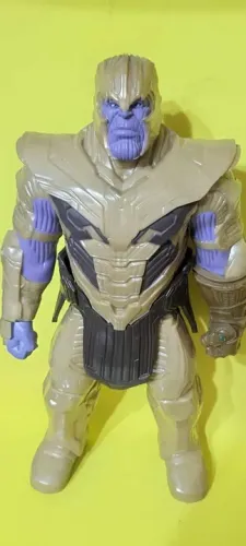 Boneco Thanos 30cm Power Fx Vingadores Ultimato