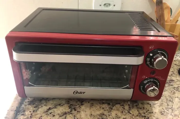 Forno elétrico OSTER Compact Vermelho Inox 10l