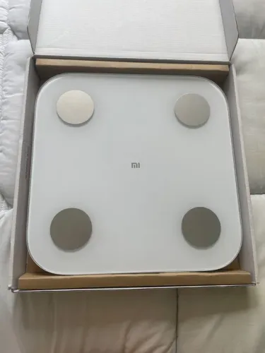 Bioimpedância Mi body composition scale 2