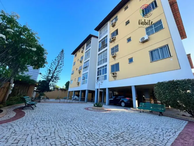 Apartamento Padrão para Venda em Benfica Fortaleza-CE