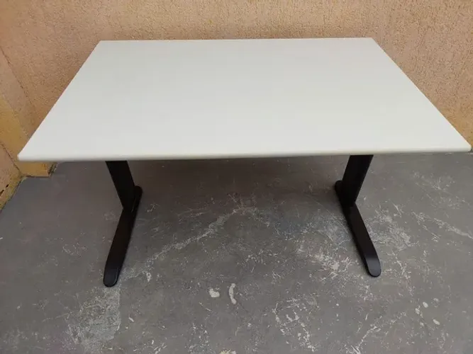 Mesa escritório