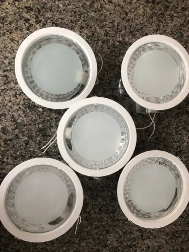5 Luminárias de Teto LED para Iluminação Moderna