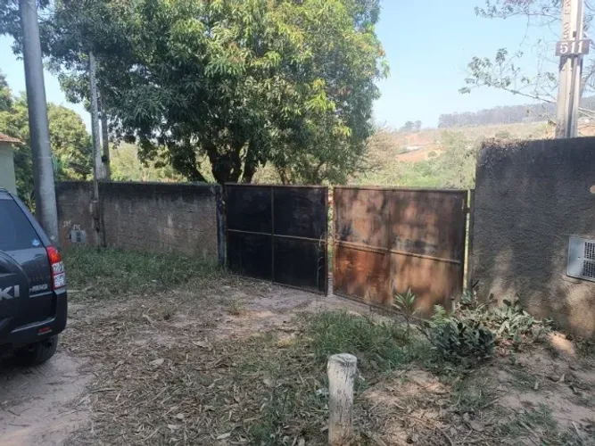 Terreno ou Chácara com 3.700m² no Cajuru - SJCampos