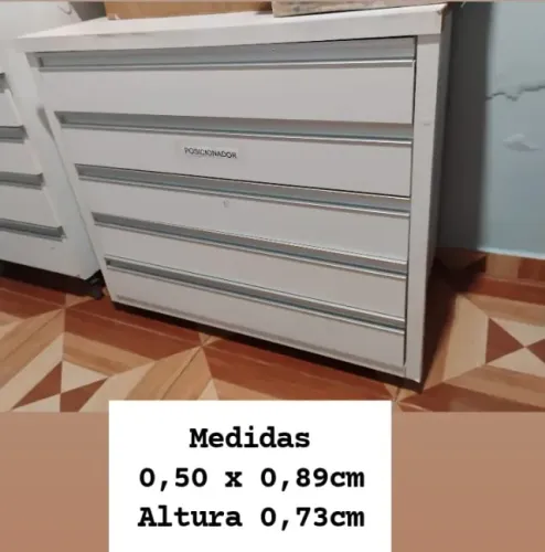 Carrinho auxiliar 0,89cmx0,73cmx0,50cm