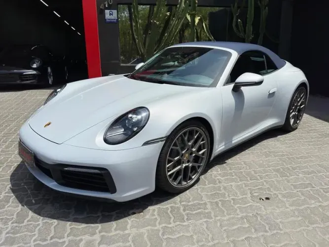 Porsche 911 Carrera 4 Cabriolet 3.0 370cv (991) 2024