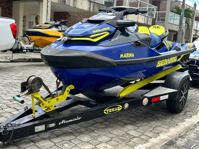 Jetski Seadoo Wake 230 2020 + carretinha Texas