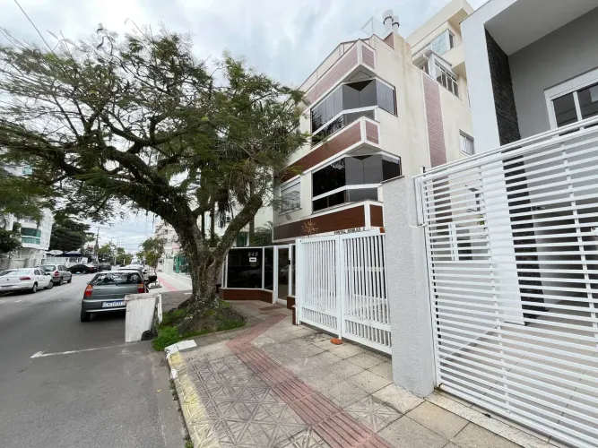 Apartamento para venda possui 115 metros quadrados com 3 quartos