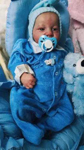 Boneca Bebê Reborn menino Kit Levi olhinhos abertos 