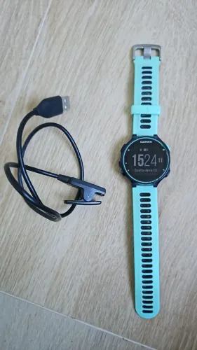 Smartwatch Garmin Forerunner 735xt