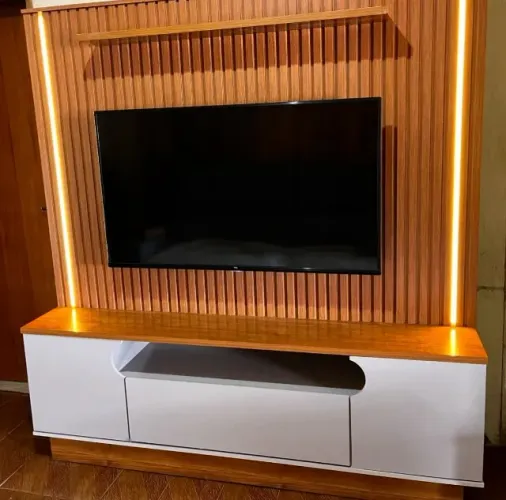 Home Afago: Centro de entretenimento moderno e estiloso 
