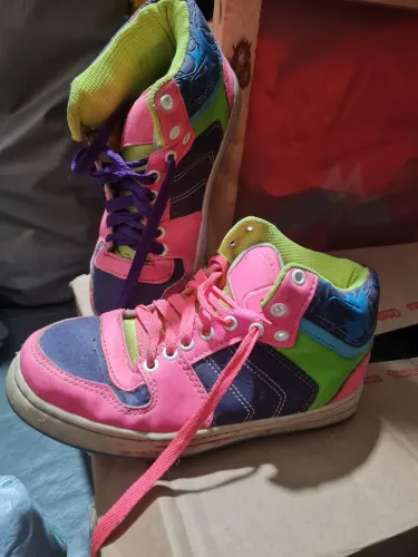 Tênis Infantil Colorido