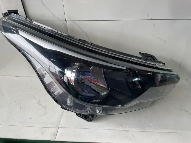 Farol Do Argo Sem Led Sem Pingo Lado Direito