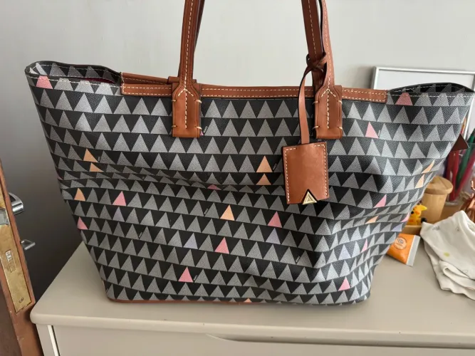 Bolsa Tote Estampada Schutz