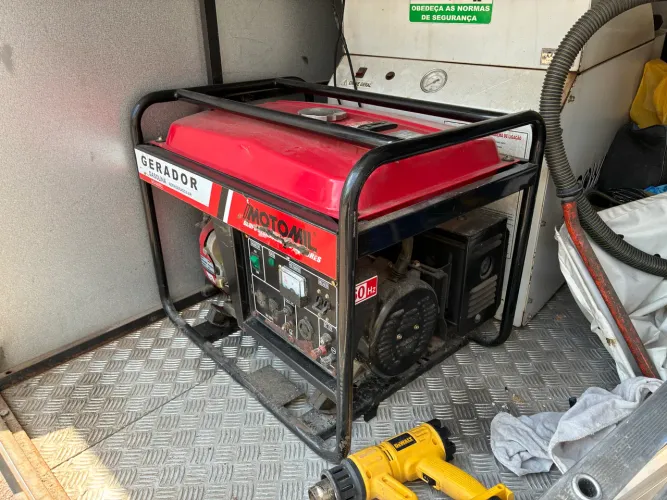 Gerador 5KW Motomil 5horas de uso