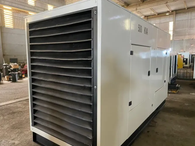 Grupo gerador 500 KVA maquigeral ano 2008