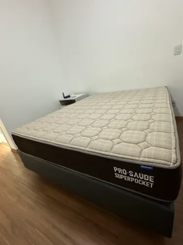 Camas e Colchões ORTOBOM zeradinhos 