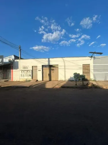 OPORTUNIDADE LOTE COM KITNET