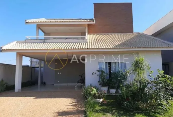 Sofisticação e Conforto no Royal Boulevard Sobrado com 5 Quartos e Hidromassagem!