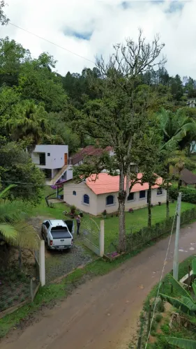 Chácara a venda em Victor Hugo-Marechal Floriano córrego do ouro 