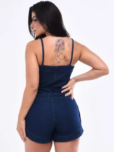 Macacão Jeans Curto Feminino - Elegância e Conforto
