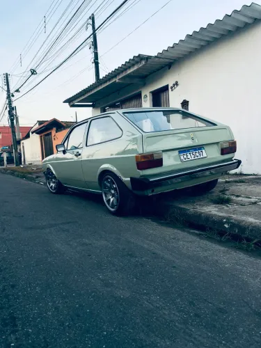 Vendo gol bx 1982 funcionando bateu pegou cofre limpo carburador Weber 40