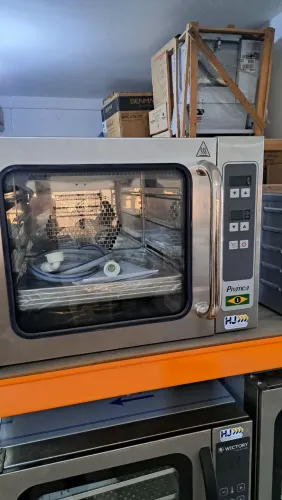 A. Forno convector Prática mini conv com e sem vapor