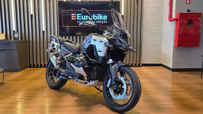 BMW R 1300 GS ADVENTURE TRIPLE BLACK PRETA 25/25 GASOLINA PRETA 2025/2025