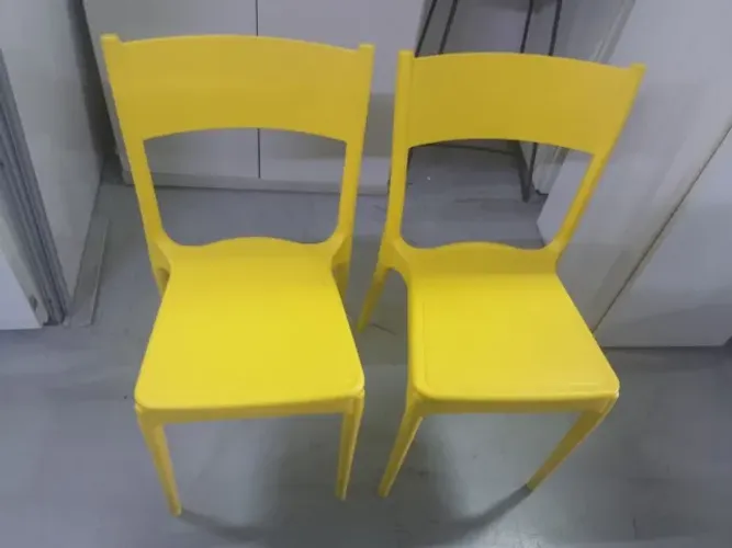 Cadeira de escritório modelo fixo - Ideal para refeitório - Tramontina