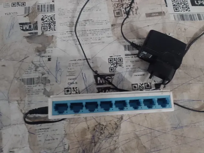 Switch Mercusys 8 Portas 10/100 MS108