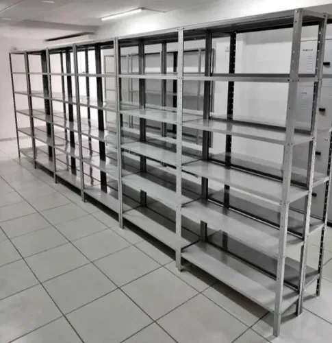 Estantes de aço prateleiras seminovas