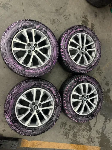 Rodas Aro 15 Strada,Argo,cronos,Fiat+ Pneus Pirelli scorpion 