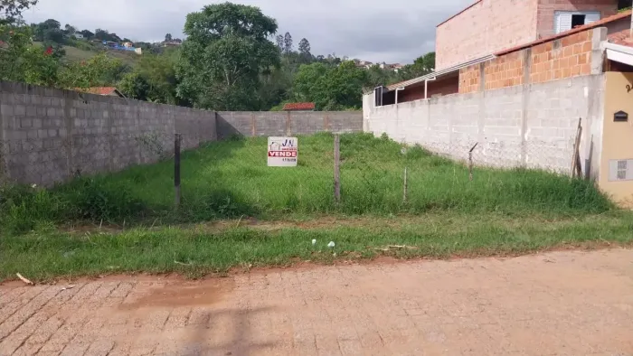 Lote  de  250 m² , Murado  no Jardim Capuava - Piracaia - SP