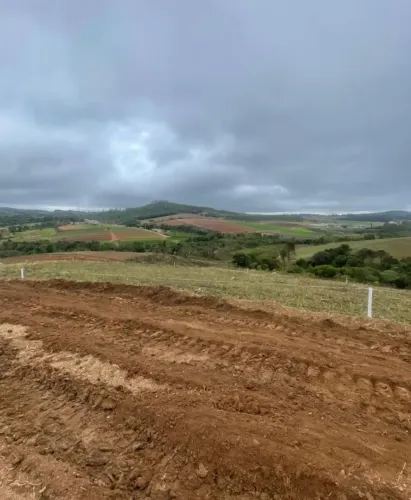 He Lotes num local bacana! Condições acessíveis!