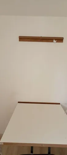 Mesa retrátil resistente