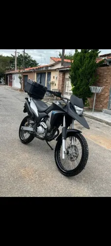XRE 300 2015