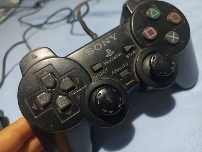TROCO ou VENDO 2 controles de PS2 ( LER DESCRIÇÃO)