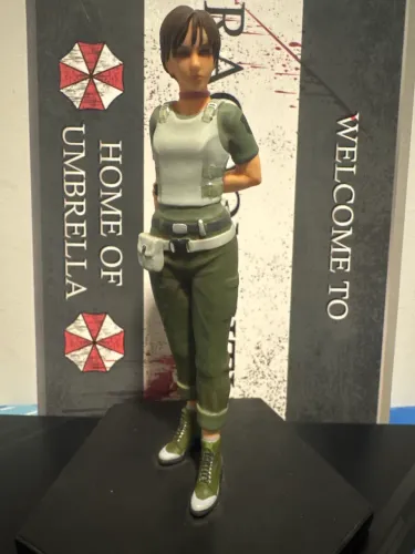 Rebecca chambers resident evil action figure