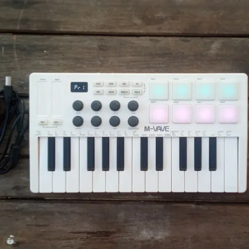 Midi M-vave