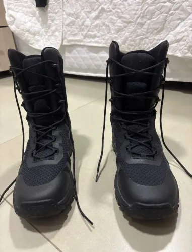 BOTA/COTURNO ARION INVICTUS 2.0 8" - PRETA