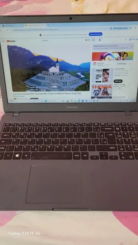 Notebook Samsung E30 Intel corei3