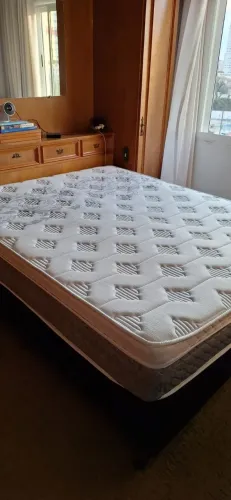 Cama Queen Completa
