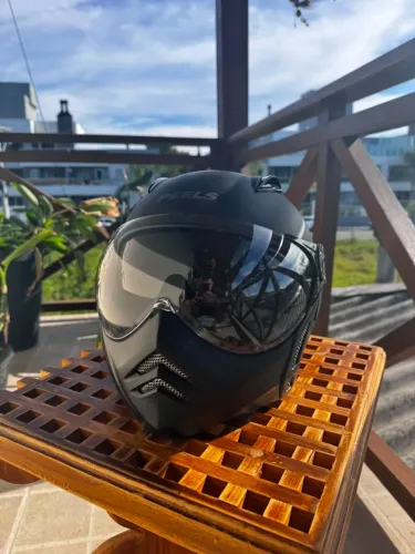 Capacete Mirage Peels Óculos Interno Preto Fosco F21