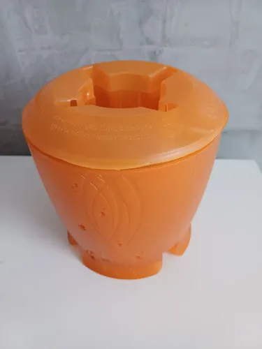 Cesto para lavagem  de roupas íntimas.