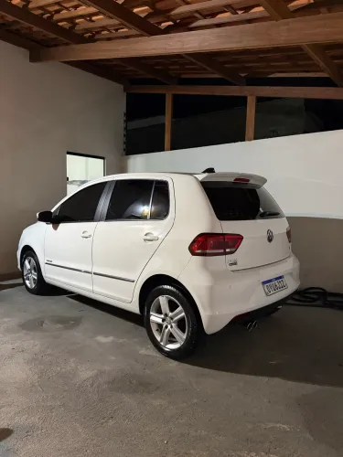 Volkswagen Fox Highline 1.6 Flex 16V 5P 2015