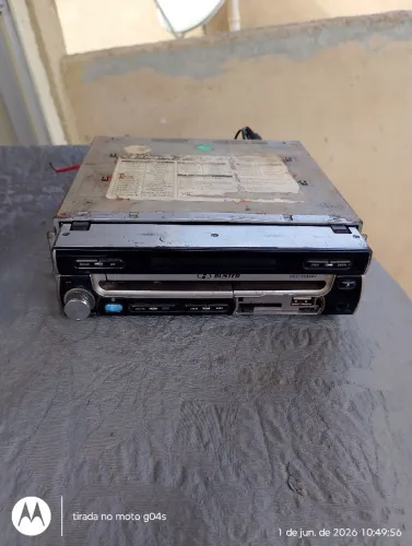 Rádio automotivo