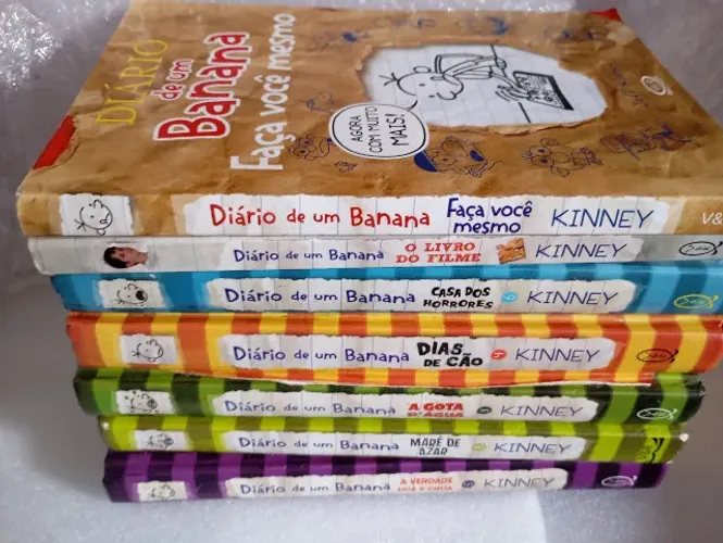 Coleção de livros diário de um banana