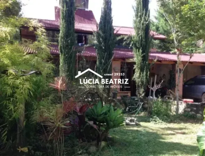 Excelente Chácara de 1.350 m², especial, diferente e aconchegante! Delfim Moreira -MG