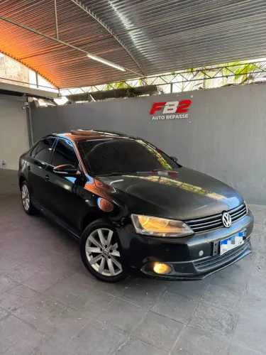 Volkswagen Jetta Comfortline 2.0 T.flex 8V 4P Tipt. 2013