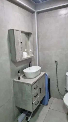 Aluga sala comercial no bnh, R$2000